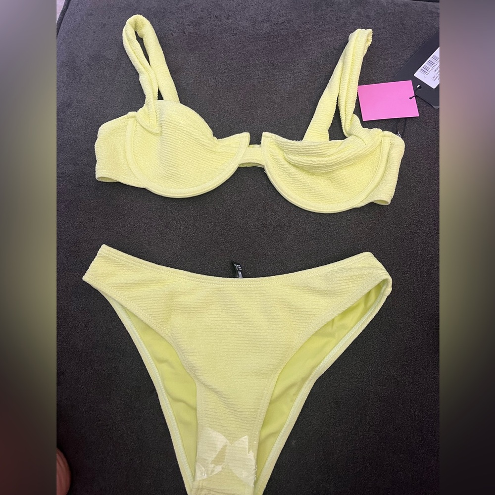 2 piece swim suit